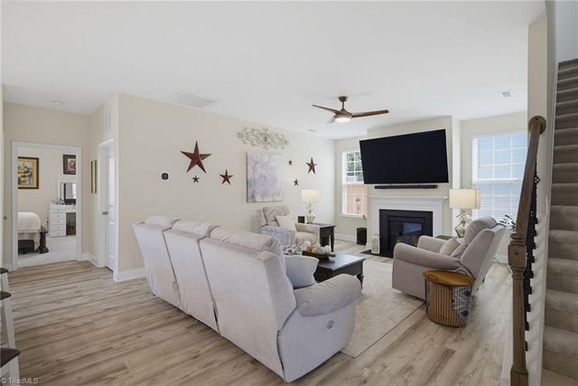 1940 Kippen Drive, Kernersville, NC 27284
