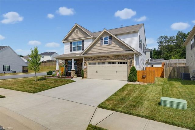 1940 Kippen Drive, Kernersville, NC 27284