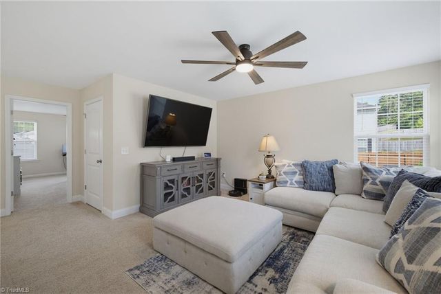 1940 Kippen Drive, Kernersville, NC 27284