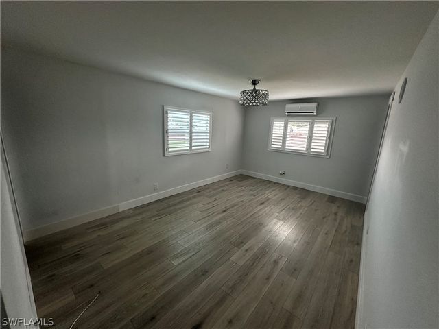 170 Pine Key LN 13, Naples, FL 34114