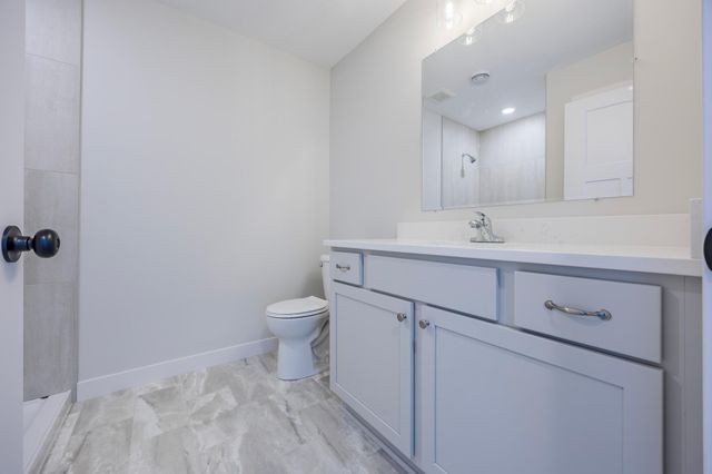 1660 Squirrel Way, New Richmond, WI 54017