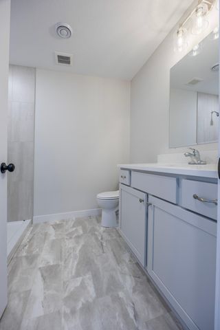 1660 Squirrel Way, New Richmond, WI 54017