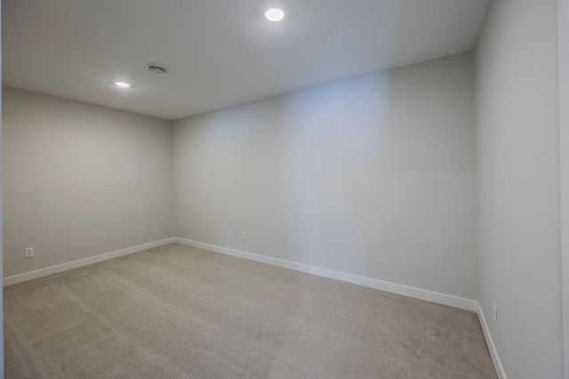 1660 Squirrel Way, New Richmond, WI 54017