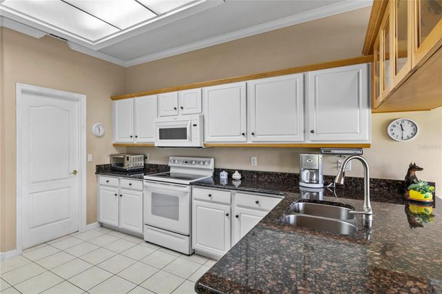 2109 GRAFTON AVENUE, Clermont, FL 34711