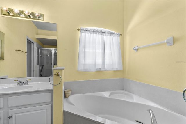 2109 GRAFTON AVENUE, Clermont, FL 34711