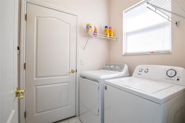 2109 GRAFTON AVENUE, Clermont, FL 34711