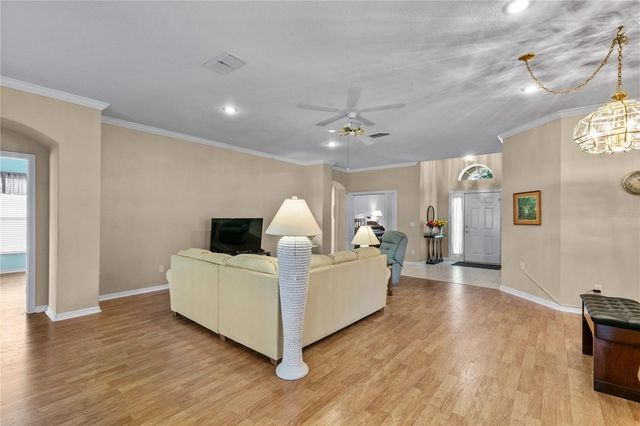 2109 GRAFTON AVENUE, Clermont, FL 34711