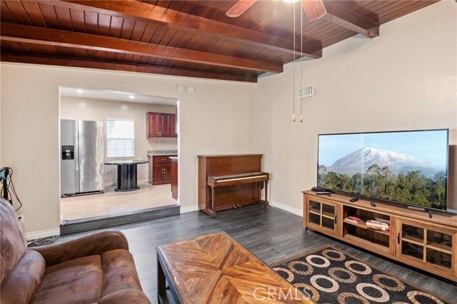 12617 S Halo, Compton, CA 90221