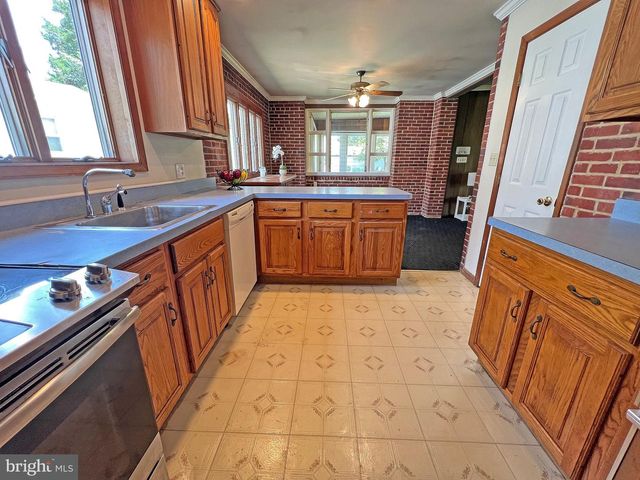 56 FARMDALE RD, Earleville, MD 21919