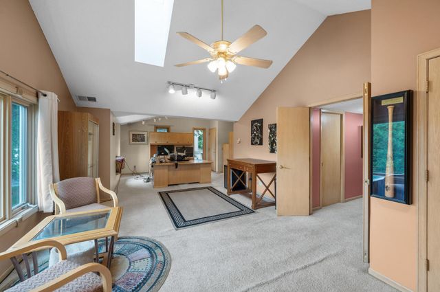 240 Cottonwood Drive, Vadnais Heights, MN 55127