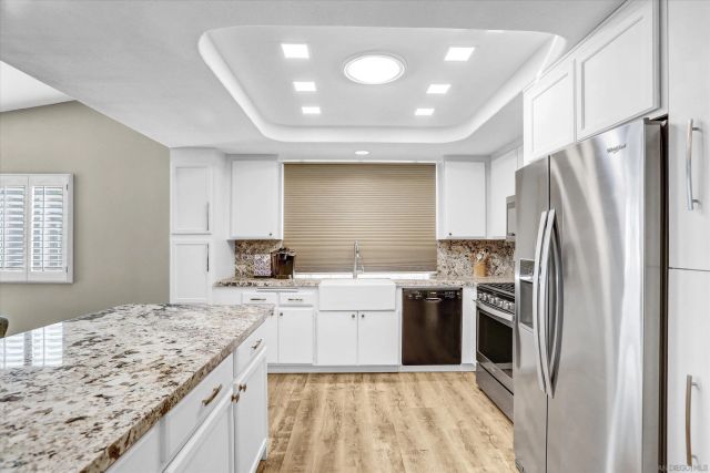 9448 Palomino Ridge Dr, Lakeside, CA 92040