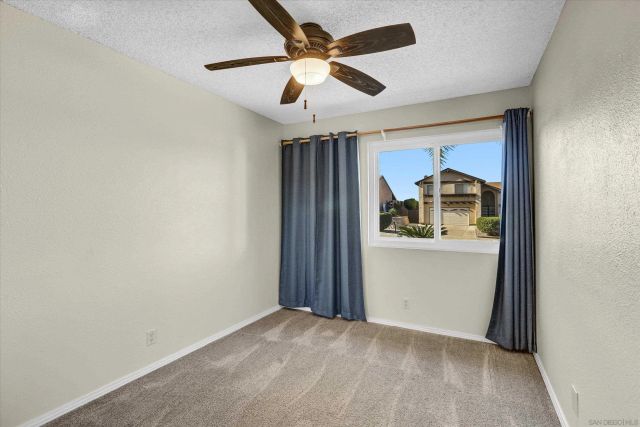 9448 Palomino Ridge Dr, Lakeside, CA 92040