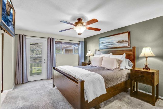 9448 Palomino Ridge Dr, Lakeside, CA 92040