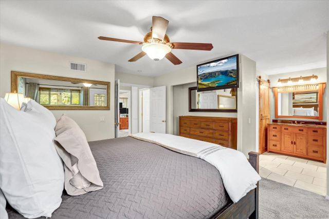 9448 Palomino Ridge Dr, Lakeside, CA 92040