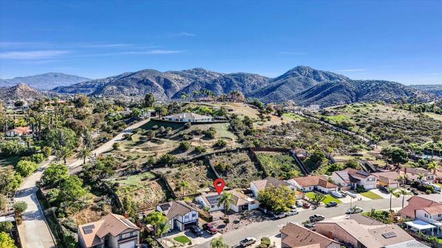 9448 Palomino Ridge Dr, Lakeside, CA 92040