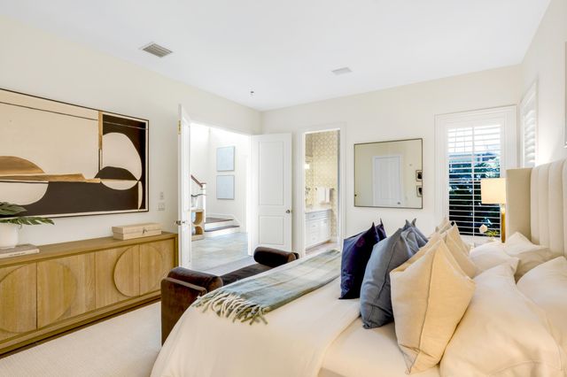 6201 N Ocean Boulevard, Ocean Ridge, FL 33435