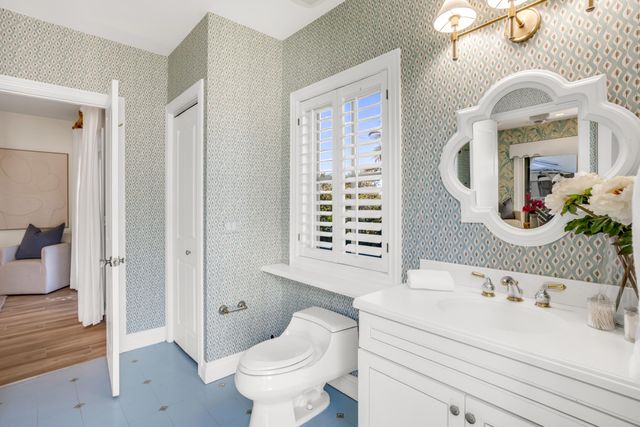 6201 N Ocean Boulevard, Ocean Ridge, FL 33435