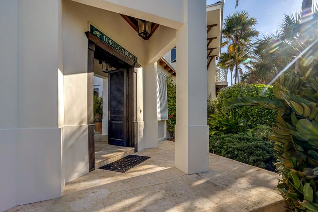 6201 N Ocean Boulevard, Ocean Ridge, FL 33435