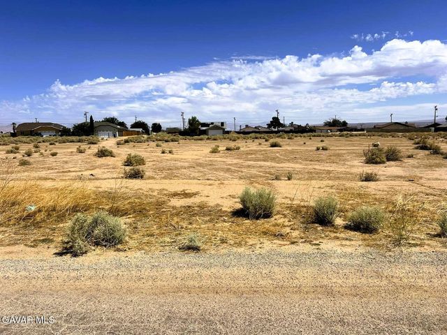 8526 Heather Avenue, California City, CA 93505