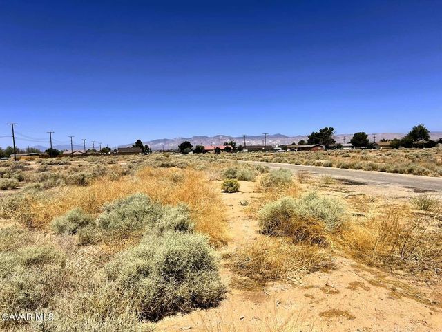 8526 Heather Avenue, California City, CA 93505