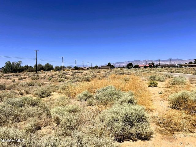 8526 Heather Avenue, California City, CA 93505