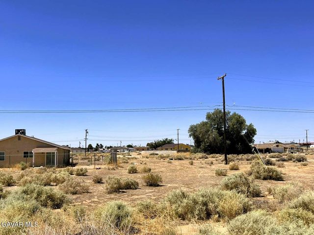 8526 Heather Avenue, California City, CA 93505