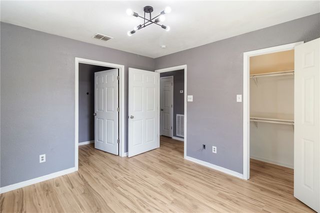 1205 Thompson Street, Bryan, TX 77803