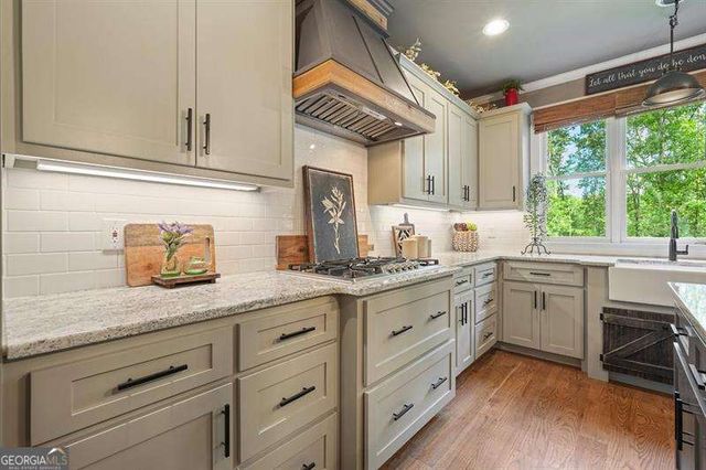 215 Wilshire Terrace, White, GA 30184