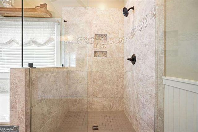 215 Wilshire Terrace, White, GA 30184