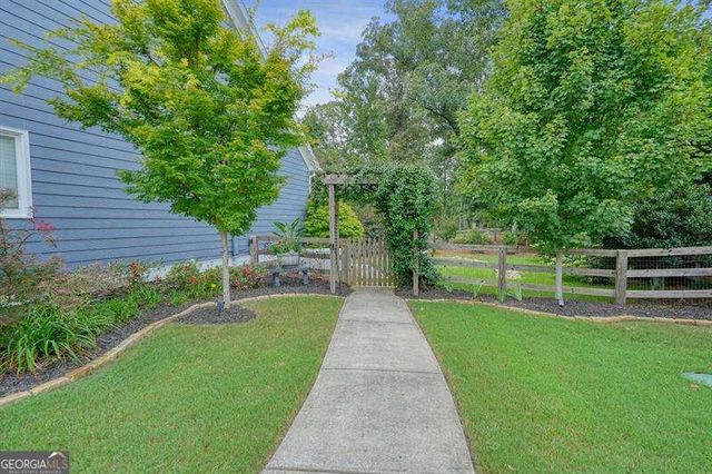 215 Wilshire Terrace, White, GA 30184