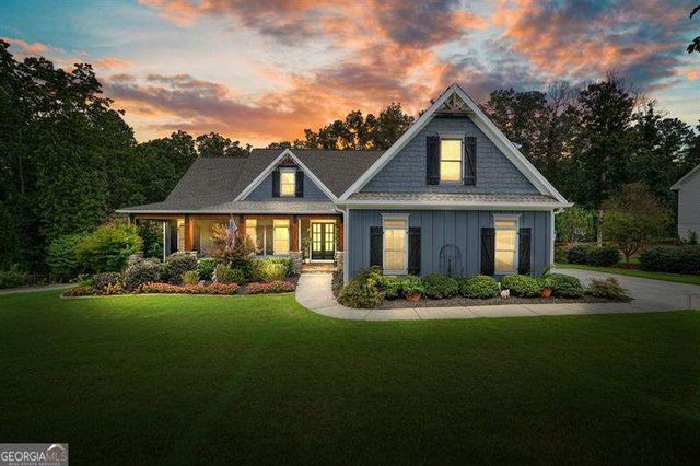 215 Wilshire Terrace, White, GA 30184