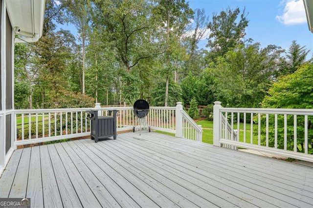 215 Wilshire Terrace, White, GA 30184