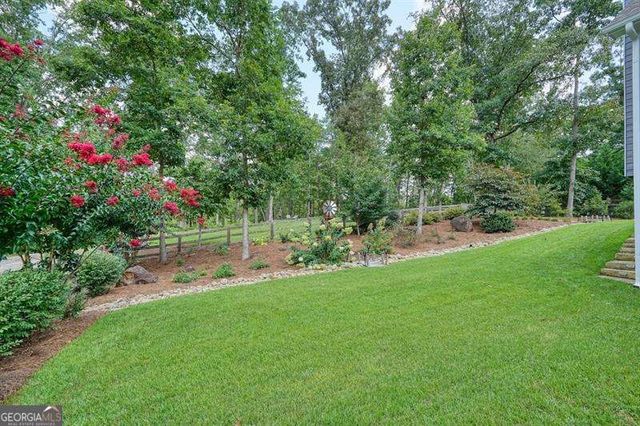 215 Wilshire Terrace, White, GA 30184