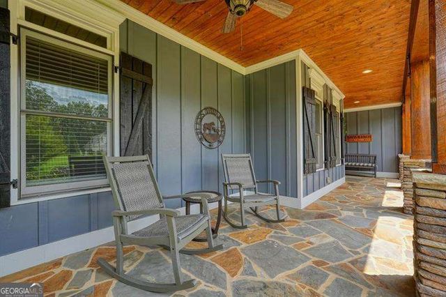 215 Wilshire Terrace, White, GA 30184