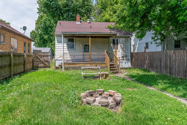 1430 18th Street, East Moline, IL 61244