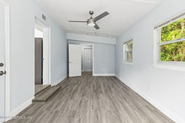 9124 5TH Avenue, Jacksonville, FL 32208