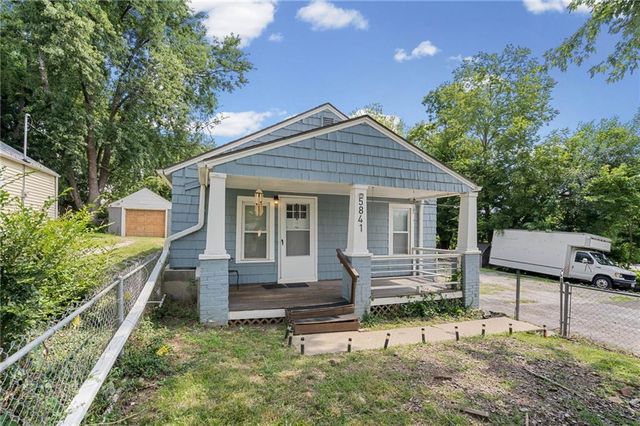 5841 Spokane Avenue, Kansas City, MO 64119