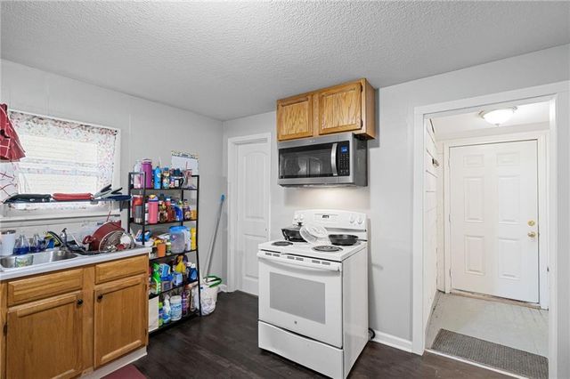 5841 Spokane Avenue, Kansas City, MO 64119
