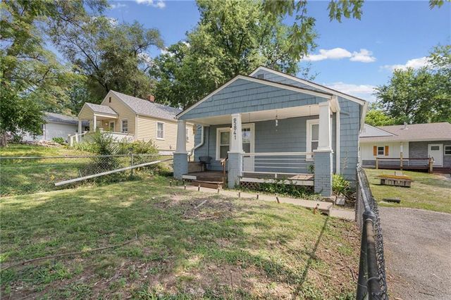5841 Spokane Avenue, Kansas City, MO 64119