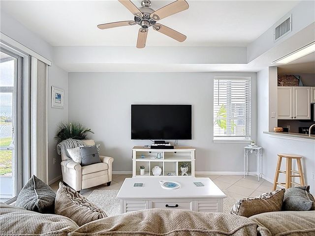 13140 Broadhurst LOOP # 306, Fort Myers, FL 33919