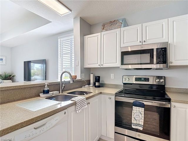 13140 Broadhurst LOOP # 306, Fort Myers, FL 33919