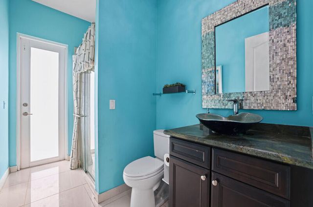 8691 Lakeside Bend, Parkland, FL 33076