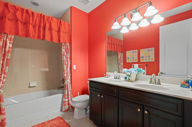 8691 Lakeside Bend, Parkland, FL 33076