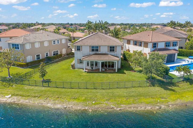 8691 Lakeside Bend, Parkland, FL 33076