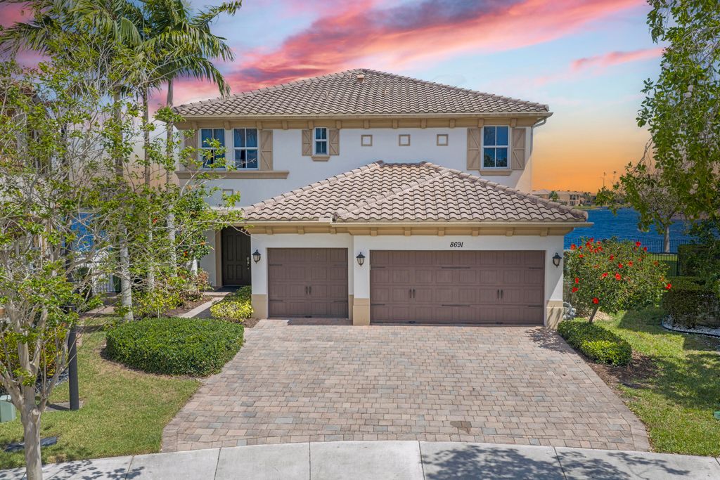 8691 Lakeside Bend, Parkland, FL 33076
