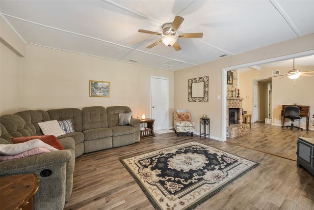101 Smackover, Kemp, TX 75143