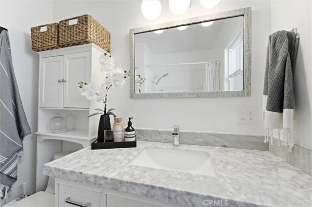 5308 W 142nd Place, Hawthorne, CA 90250