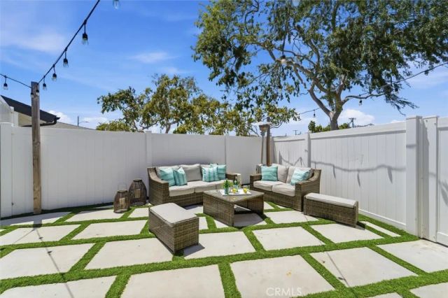 5308 W 142nd Place, Hawthorne, CA 90250