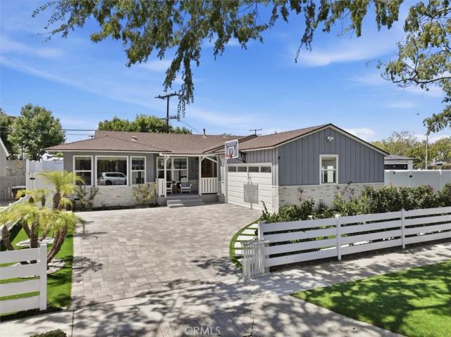 5308 W 142nd Place, Hawthorne, CA 90250