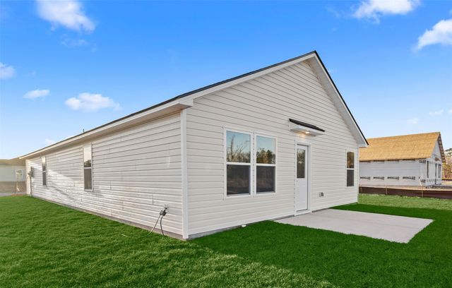 637 Green Valley Way, Loris, SC 29569